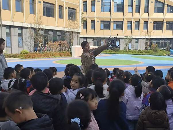 说明: E:\3-科创文件\2025资料\11.3去高新第三幼儿园\微信图片_20251113180808.jpg